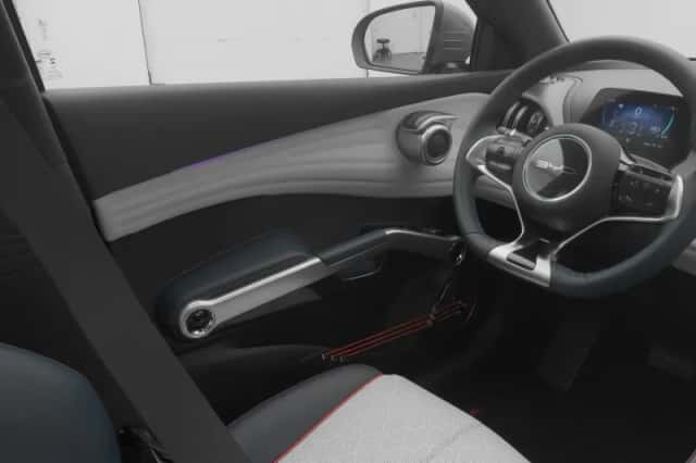 BYD Atto (2024) thumbnail 11