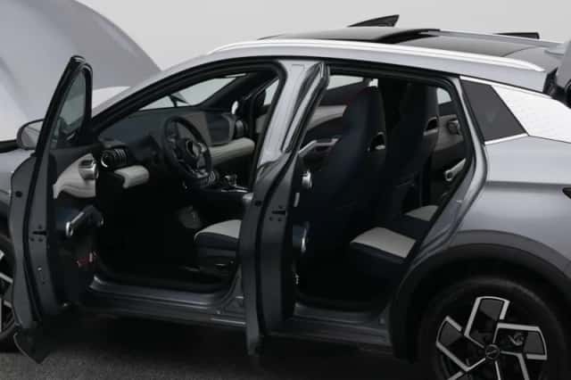 BYD Atto (2024) thumbnail 33