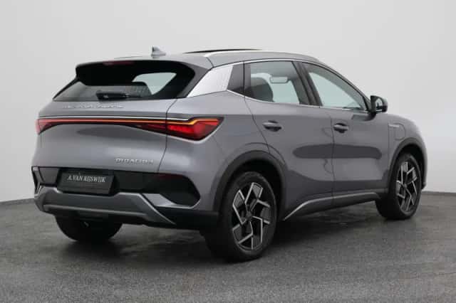 BYD Atto (2024) thumbnail 6