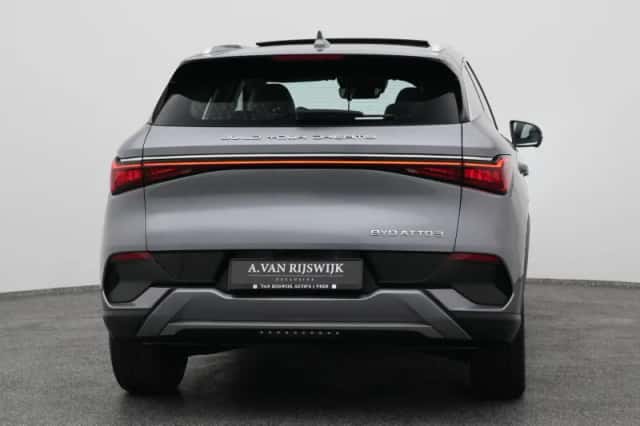 BYD Atto (2024) thumbnail 10