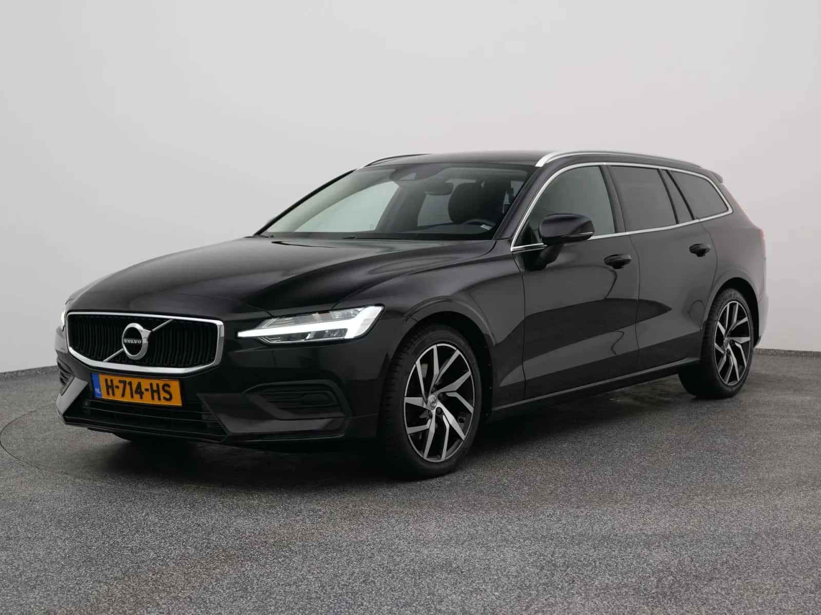 Volvo V60 (2020) — foto 1