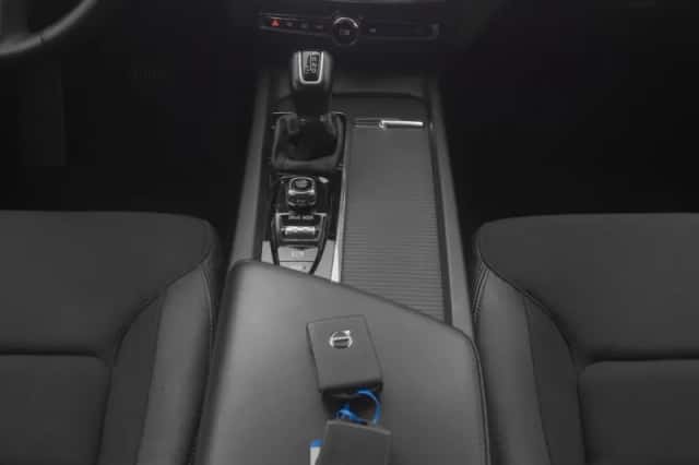 Volvo V60 (2020) thumbnail 11