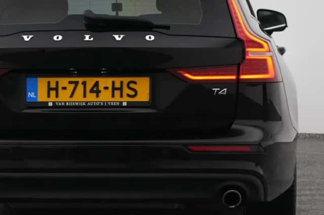 Volvo V60 (2020) thumbnail 19