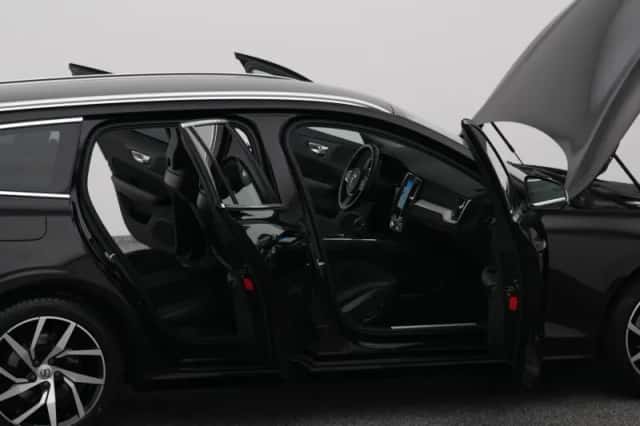 Volvo V60 (2020) thumbnail 33