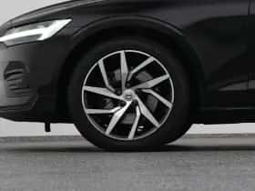 Volvo V60 (2020) thumbnail 38