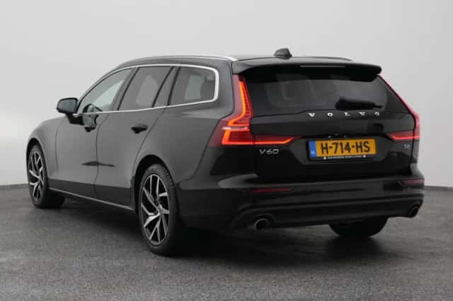 Volvo V60 (2020) thumbnail 5