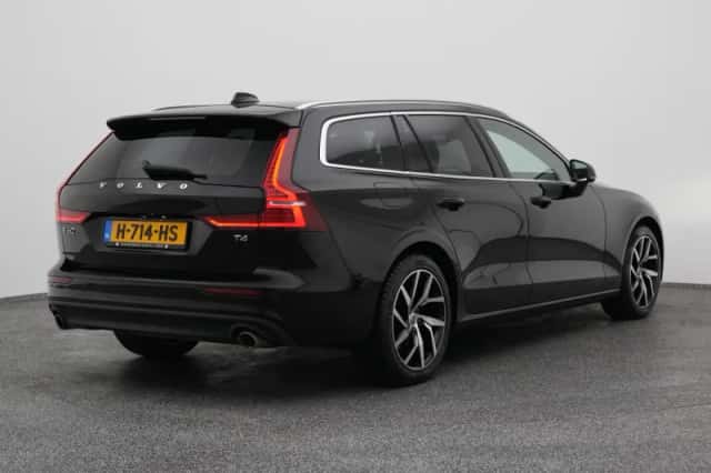 Volvo V60 (2020) thumbnail 6