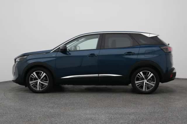 Peugeot 3008 (2022) thumbnail 13