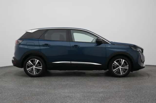 Peugeot 3008 (2022) thumbnail 14