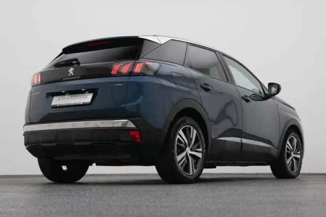 Peugeot 3008 (2022) thumbnail 16