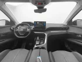 Peugeot 3008 (2022) thumbnail 3