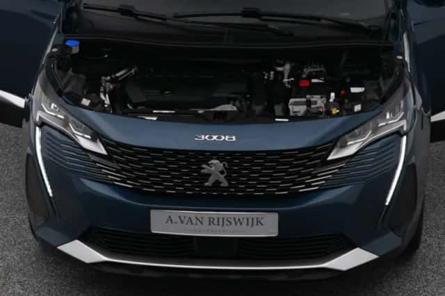 Peugeot 3008 (2022) thumbnail 31