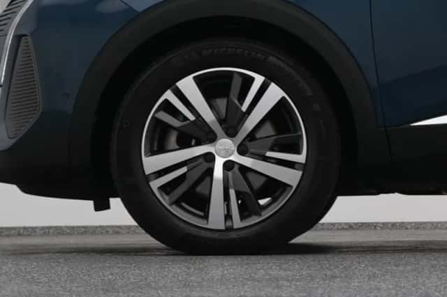 Peugeot 3008 (2022) thumbnail 39
