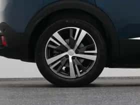 Peugeot 3008 (2022) thumbnail 41