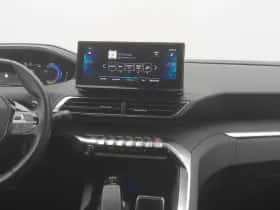 Peugeot 3008 (2022) thumbnail 8