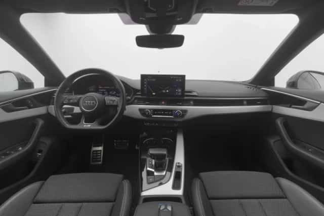 Audi A5 (2023) thumbnail 3