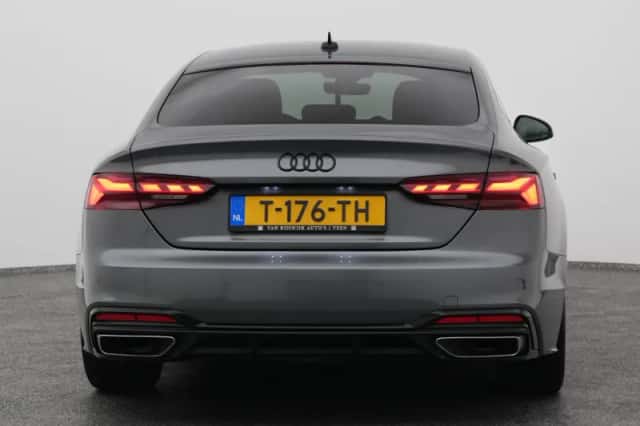 Audi A5 (2023) thumbnail 10