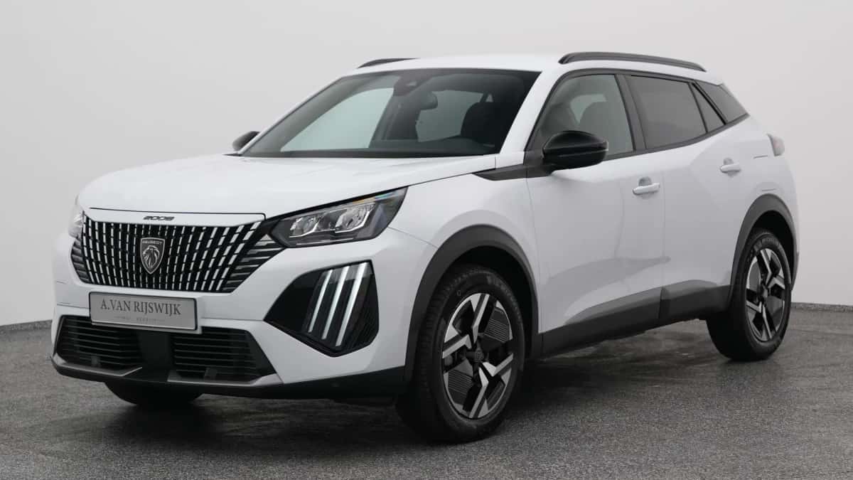 Peugeot 2008 (2023) — foto 1