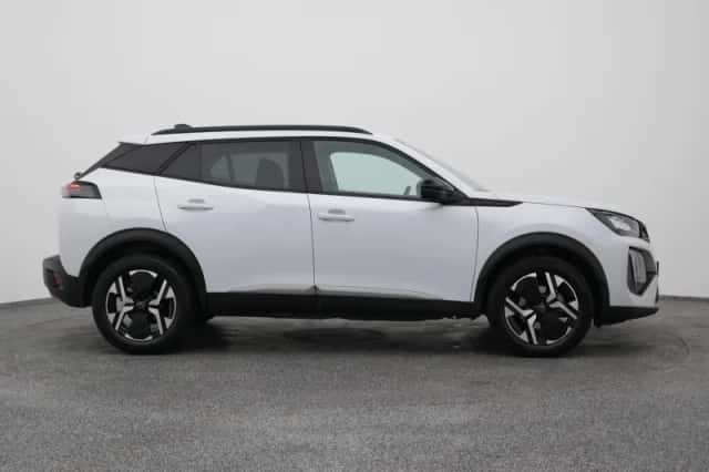 Peugeot 2008 (2023) thumbnail 13