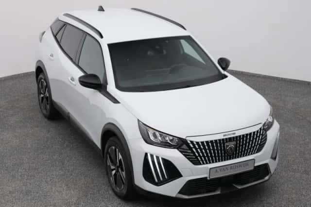 Peugeot 2008 (2023) thumbnail 23