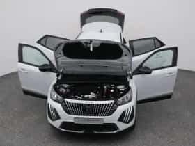 Peugeot 2008 (2023) thumbnail 26