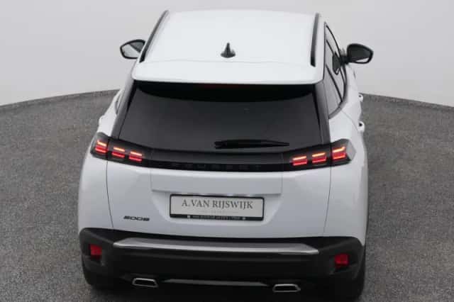 Peugeot 2008 (2023) thumbnail 27