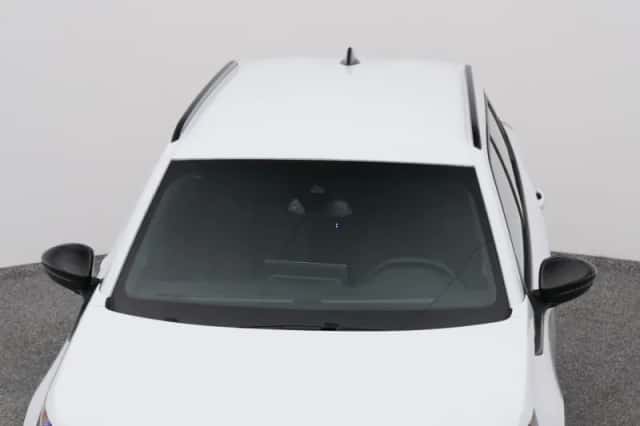 Peugeot 2008 (2023) thumbnail 31