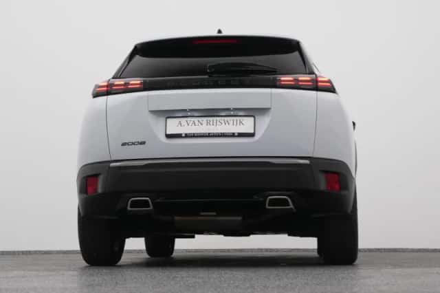Peugeot 2008 (2023) thumbnail 35