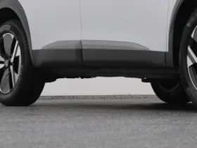 Peugeot 2008 (2023) thumbnail 37