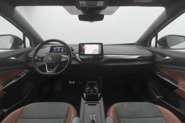 Volkswagen ID.4 (2020) thumbnail 3