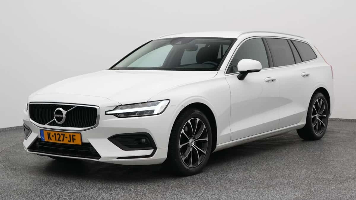 Volvo V60 (2021) — foto 1