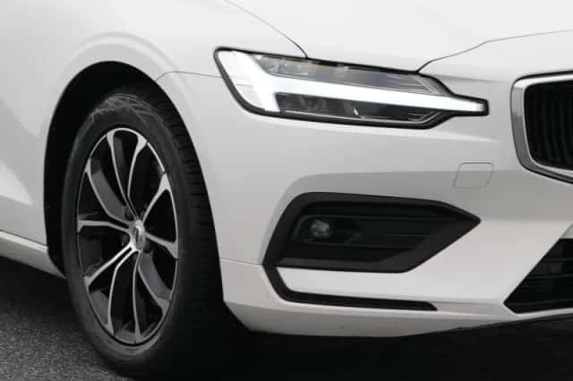 Volvo V60 (2021) thumbnail 17