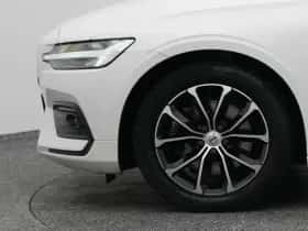 Volvo V60 (2021) thumbnail 21