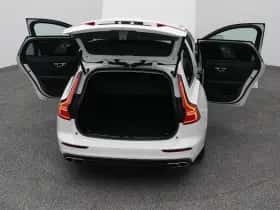 Volvo V60 (2021) thumbnail 29