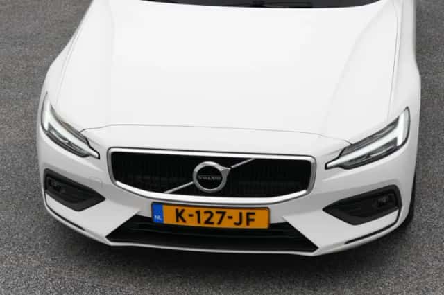 Volvo V60 (2021) thumbnail 30
