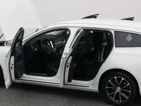 Volvo V60 (2021) thumbnail 33