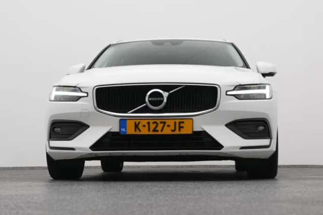 Volvo V60 (2021) thumbnail 35