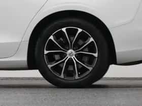 Volvo V60 (2021) thumbnail 40