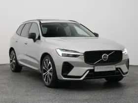 Volvo XC60 (2022) thumbnail 2