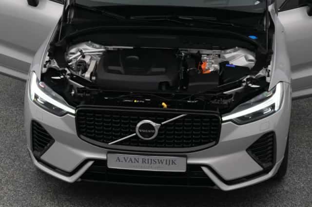 Volvo XC60 (2022) thumbnail 31