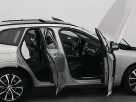 Volvo XC60 (2022) thumbnail 34