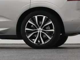 Volvo XC60 (2022) thumbnail 40