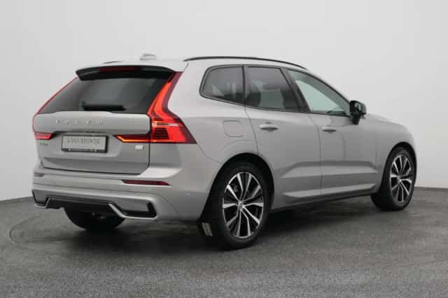 Volvo XC60 (2022) thumbnail 6
