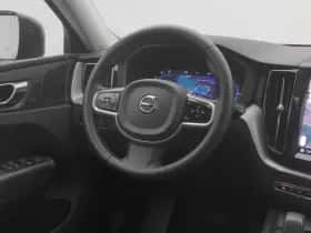 Volvo XC60 (2022) thumbnail 7