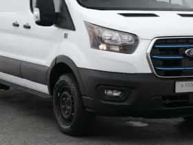 Ford E-Transit (2023) thumbnail 18