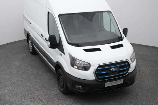 Ford E-Transit (2023) thumbnail 25
