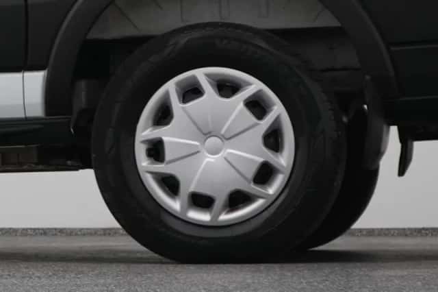Ford E-Transit (2023) thumbnail 41