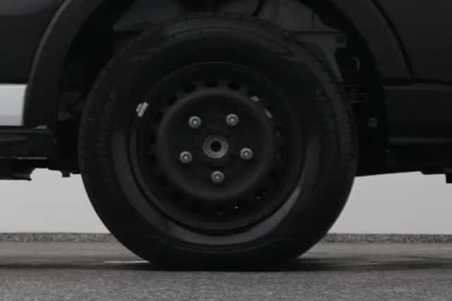 Ford E-Transit (2023) thumbnail 43