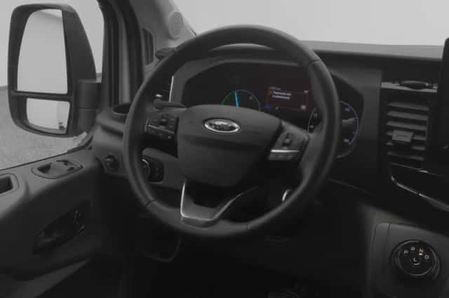 Ford E-Transit (2023) thumbnail 8