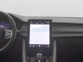 Polestar 2 (2020) thumbnail 9
